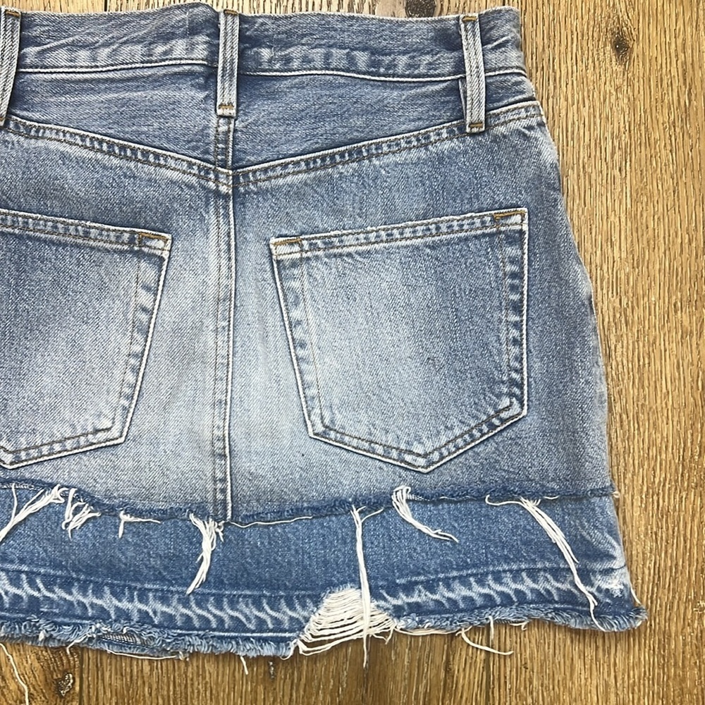 Frame Le Mini Skirt Split Front Released Hem Size… - image 6